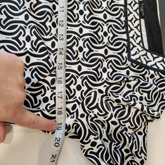 Talbots Petites Black/White Geometric Print Shift Dress Size LP - Picture 7 of 11